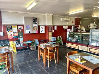 Freehold property sale George Town Blank Canvas Potential Cafe Bakery Restaurant Retail O/O $299,000
